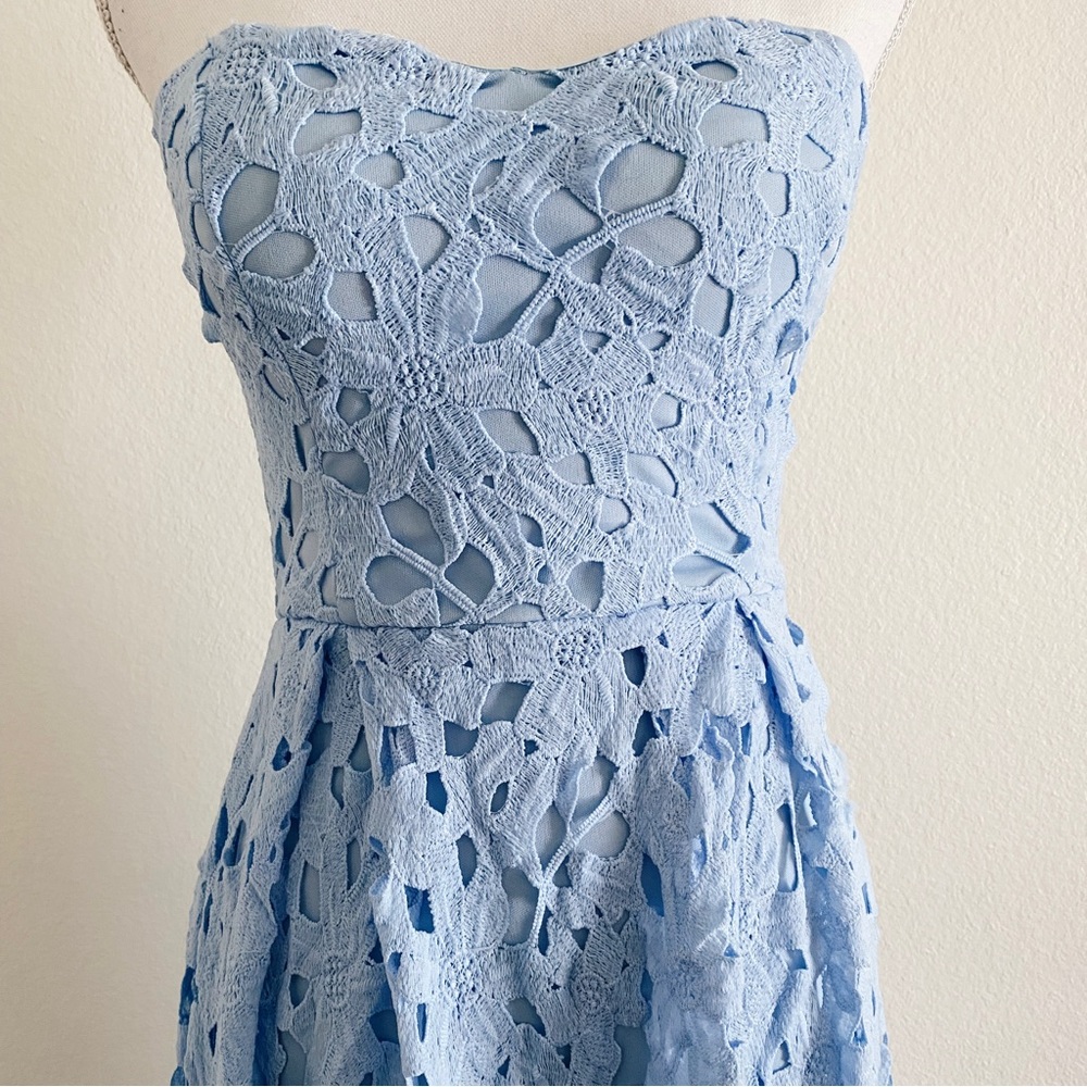 Blue Lace Floral Strapless Dress - Picture 3 of 5